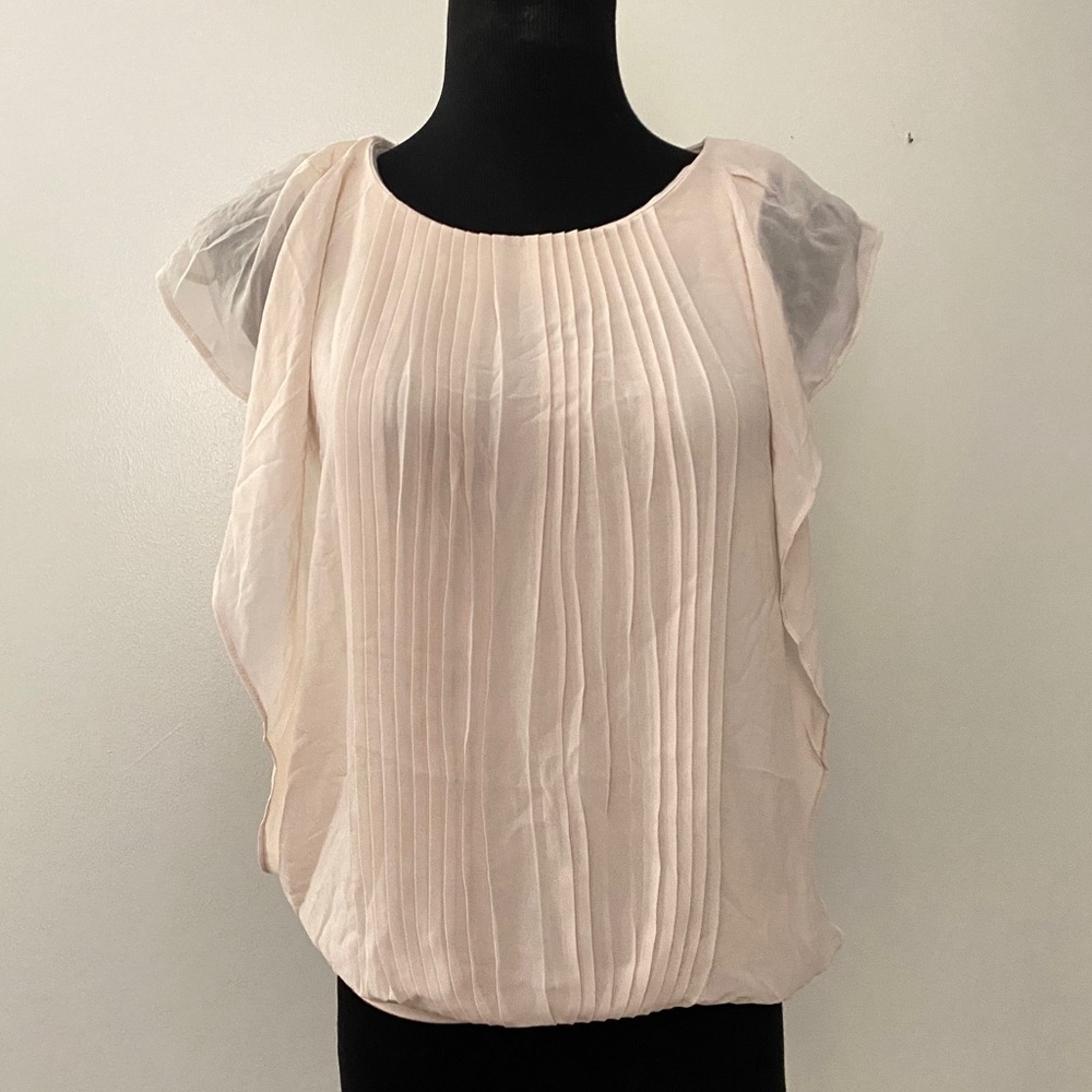 NWT Vero Moda Nude Flutter Sleeve Blouse 160 XS
